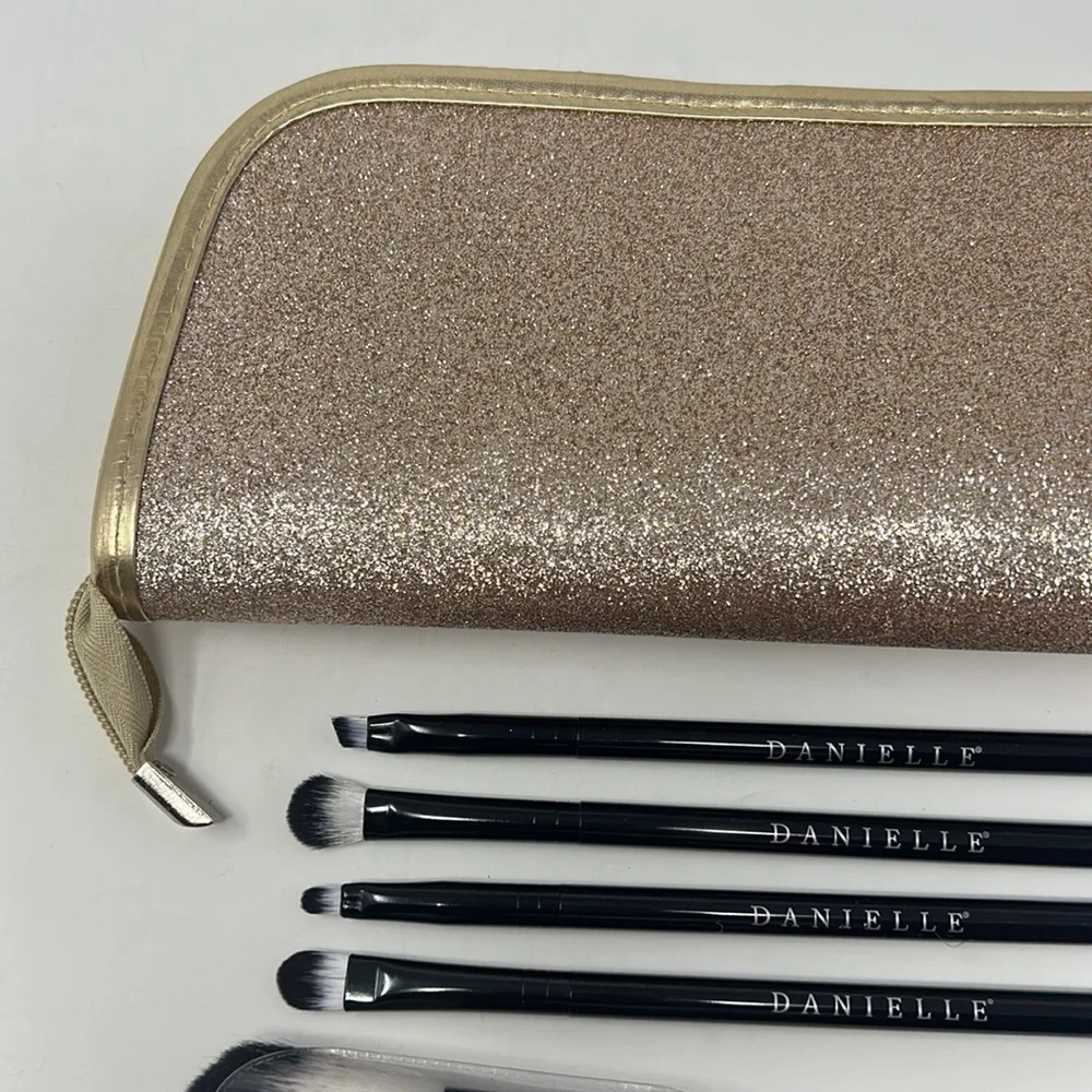 Gold 6-Piece Makeup Brush Set Brand New